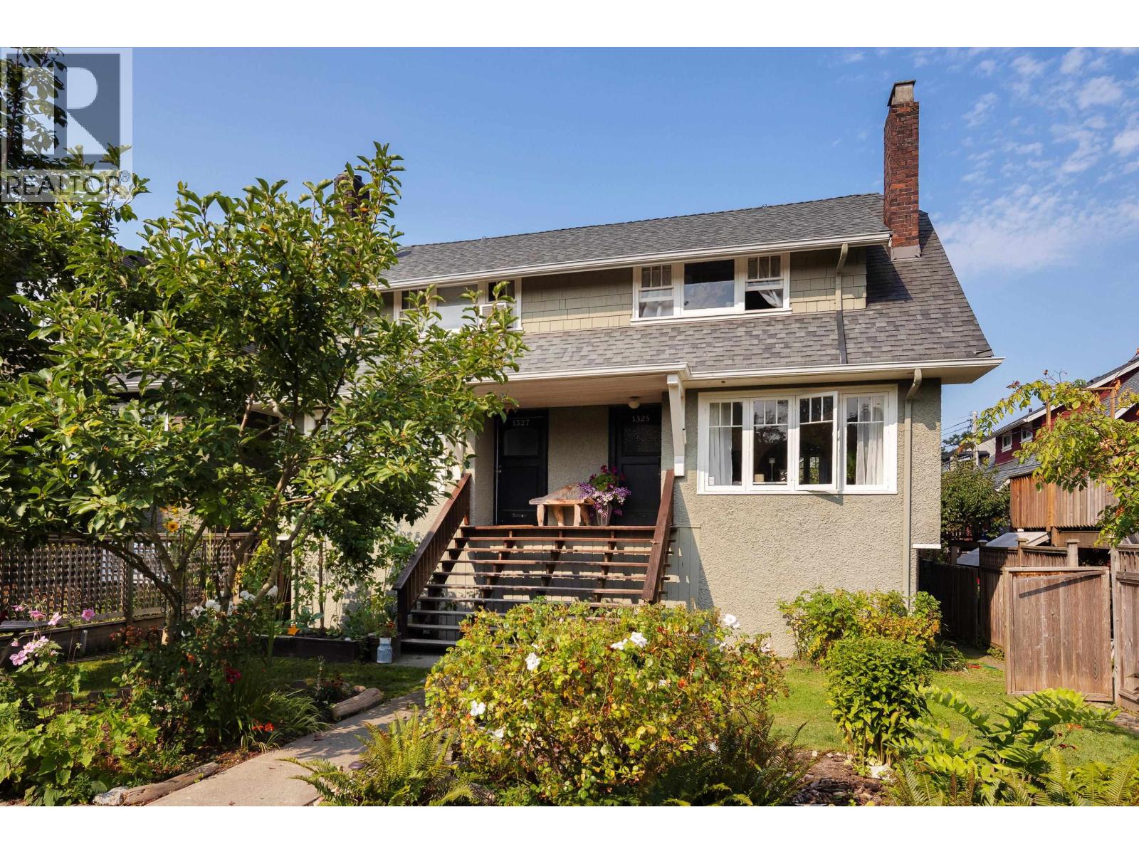 132527 Laburnum St, Vancouver, BC V6J 3W4
