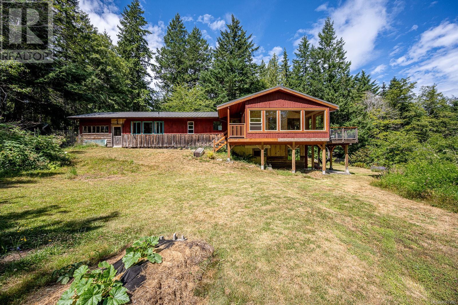 9900 Greenhill Rd, Denman Island, BC V0R 1T0