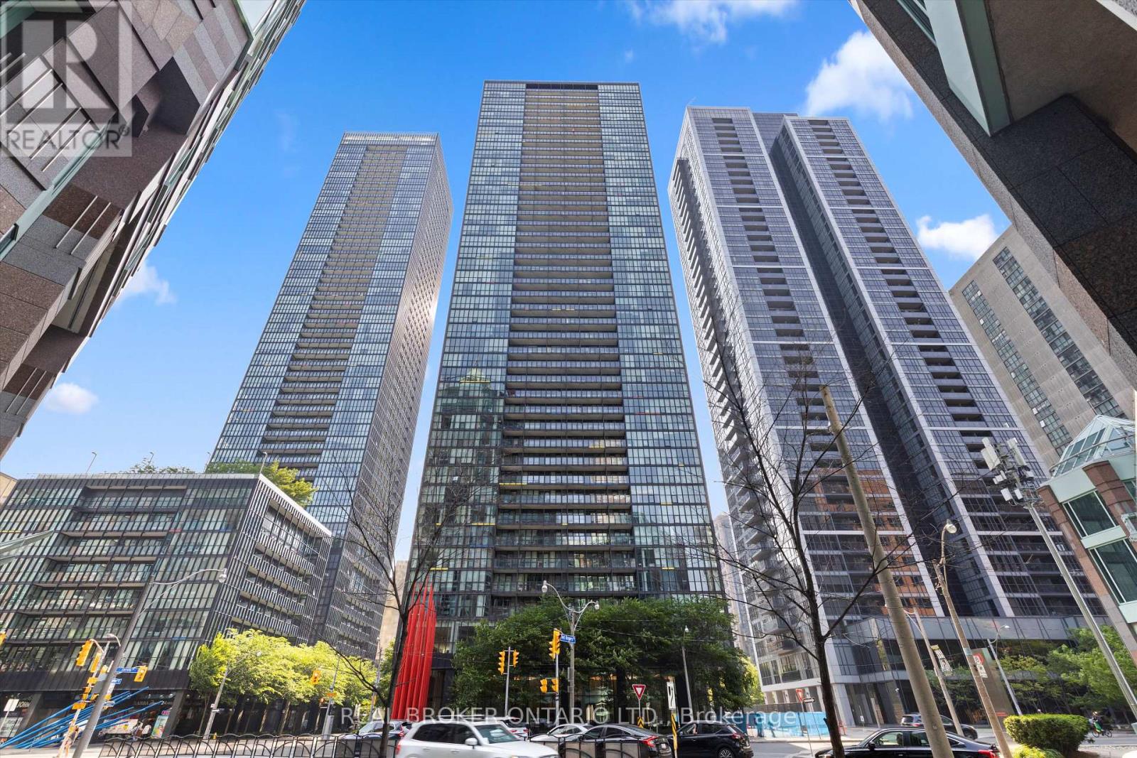 110 Charles Street East #ph 4403, Toronto, ON M4Y 1T5