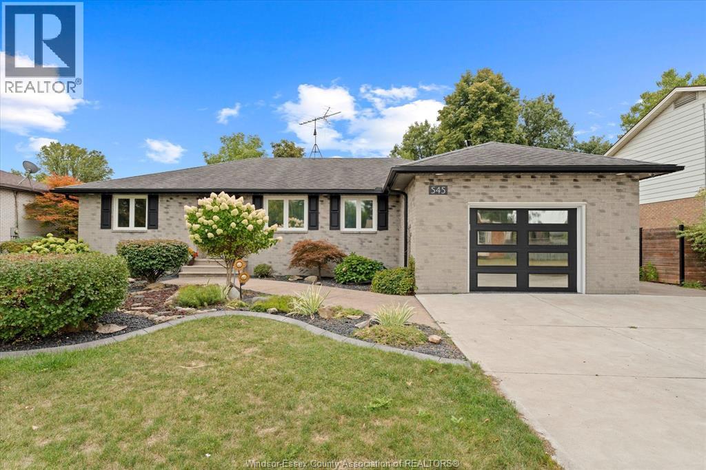 545 Dorset, Tecumseh, ON N8N 3N2