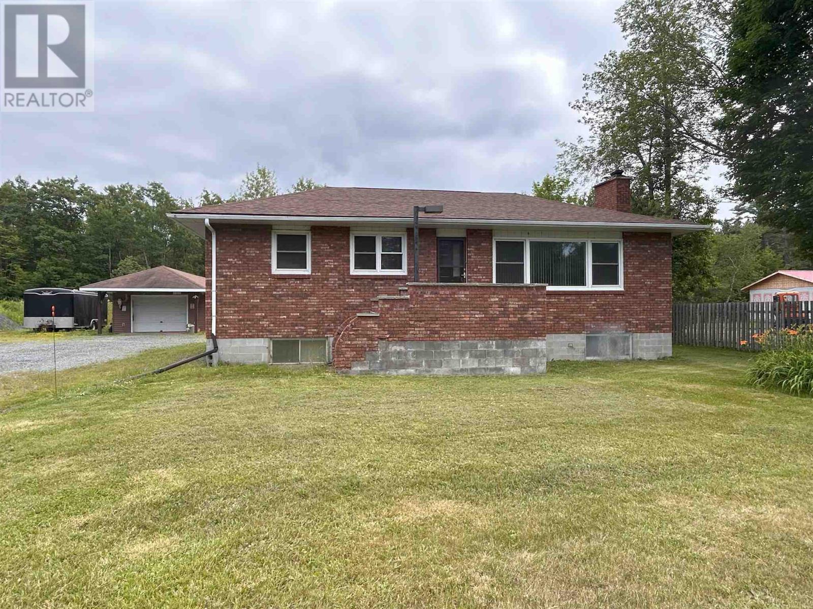 1462 Highway 17, The North Shore, ON P0R 1A0