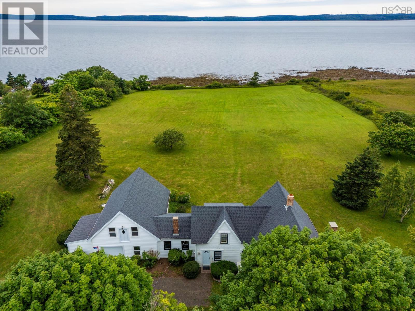 7227 Highway 101, Plympton, NS B0W 2R0