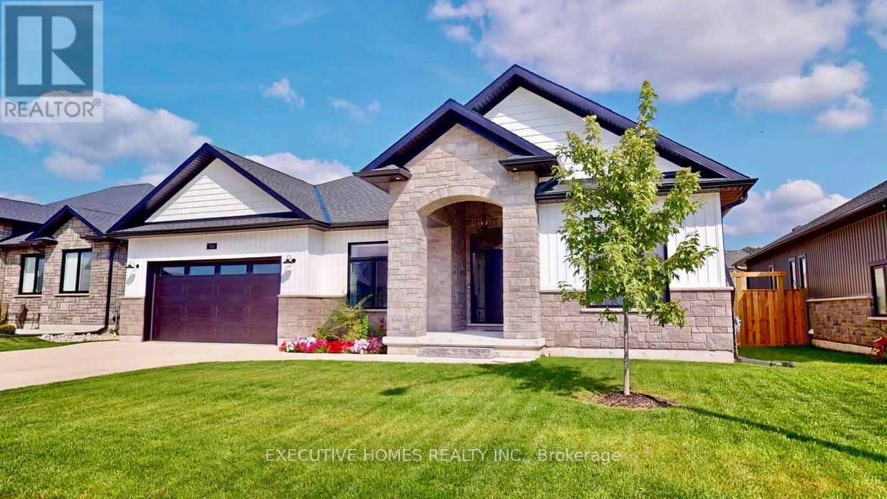 214 Irishwood Ln, Brockton, ON N0G 2V0
