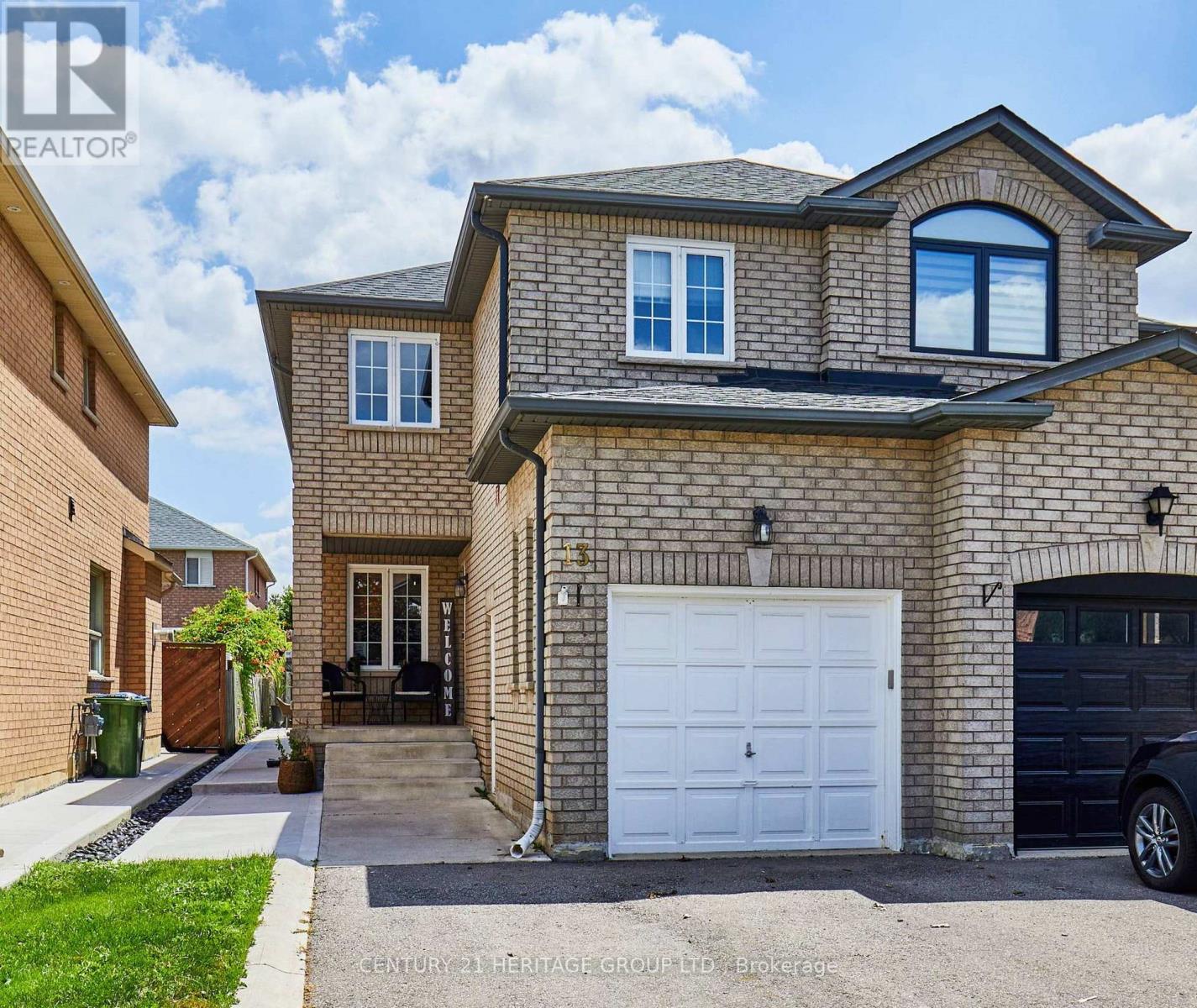 13 Carriage House Rd, Caledon, ON L7E 2H8