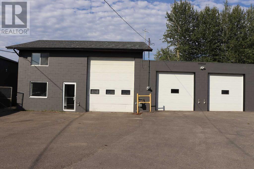 68 Street Unit 410 #410, Edson, AB T7E 1M7