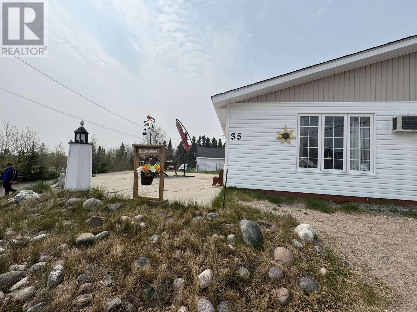 35 Montague St, North West River, NL A0P 1M0