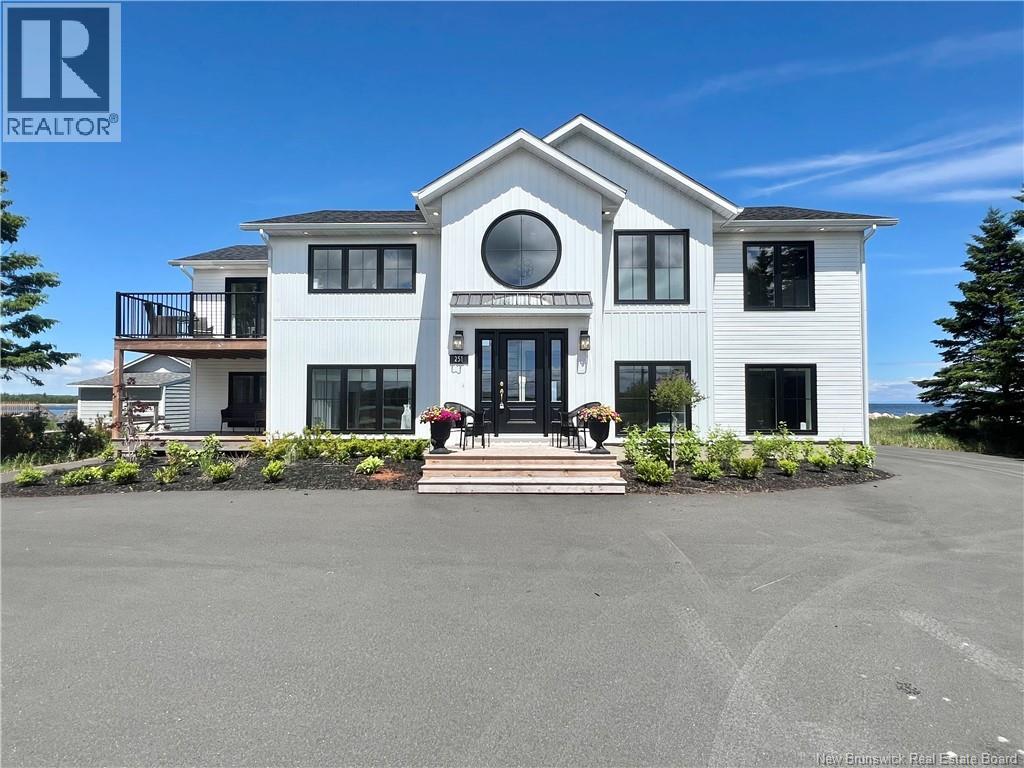 251 Bayshore, Bathurst, NB E2A 6A5