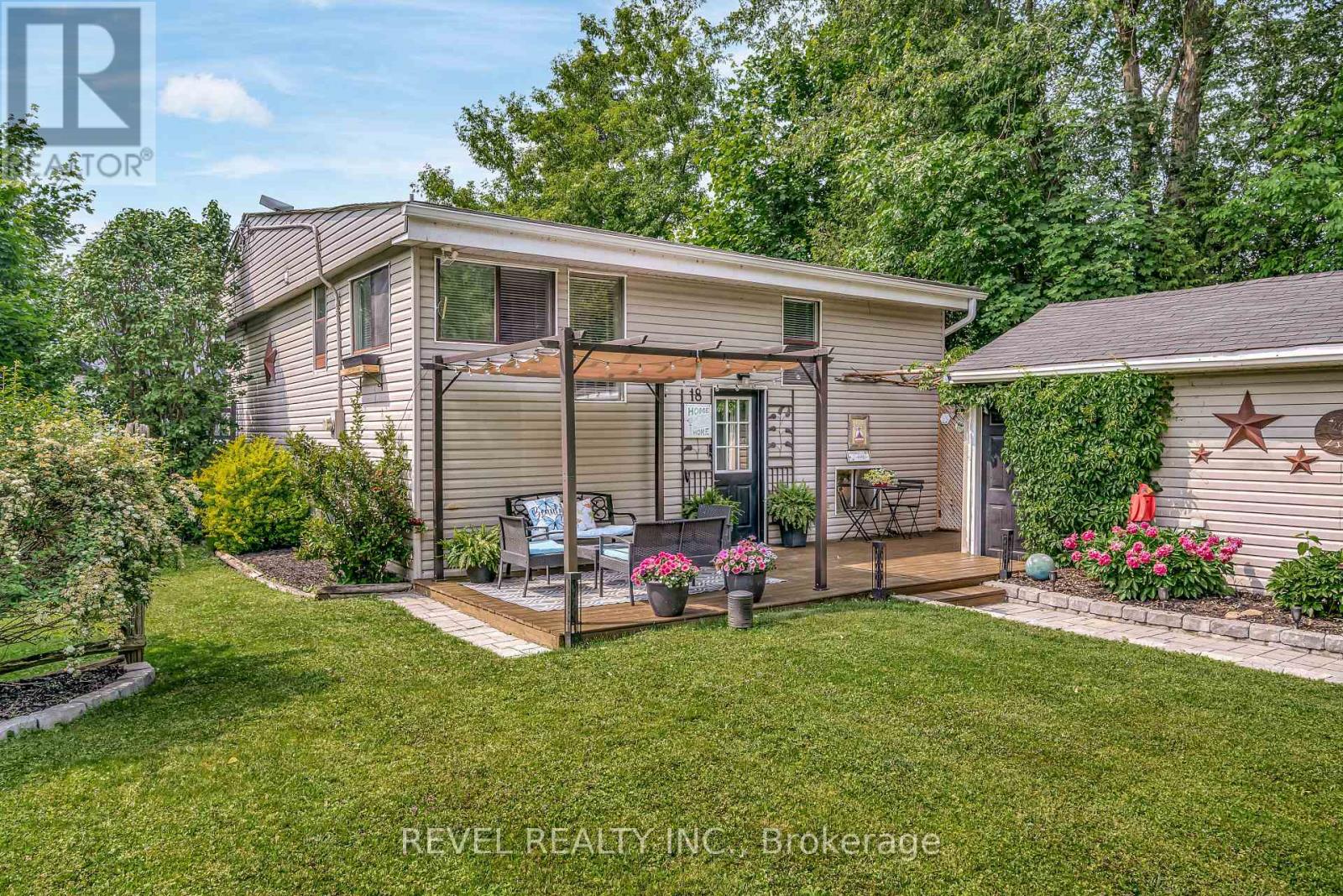 18 Armstrong Ave, Scugog, ON L0B 1L0