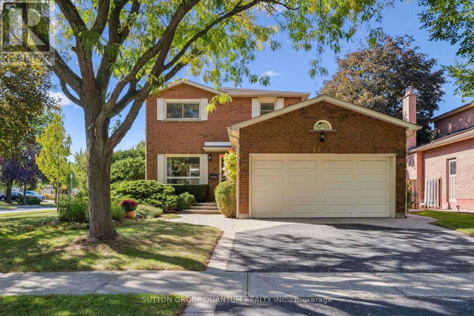 1159 Manor Rd, Oakville, ON L6M 1G3
