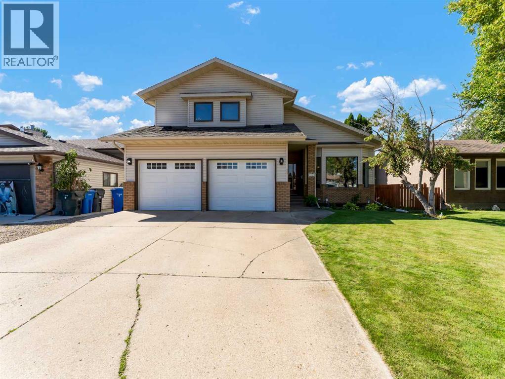 18 Rideau Cres SE, Medicine Hat, AB T1B 3X9