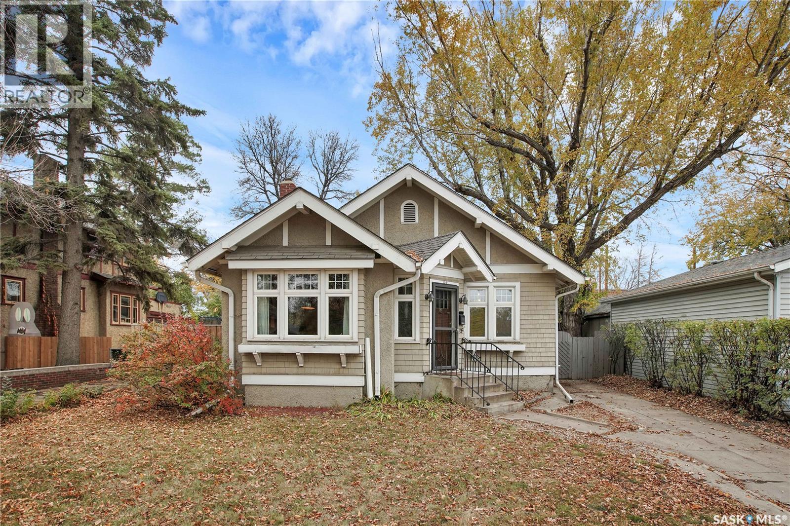 110 29th Street West, Saskatoon, SK S7L 0L6