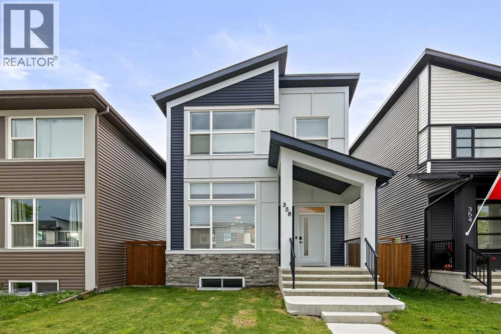 358 Wolf Creek Mnr SE, Calgary, AB T2X 4V5