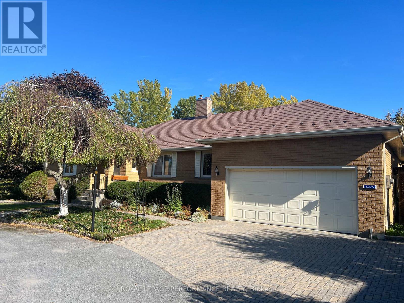 6275 Macrae Ct, South Glengarry, ON K0C 1E0