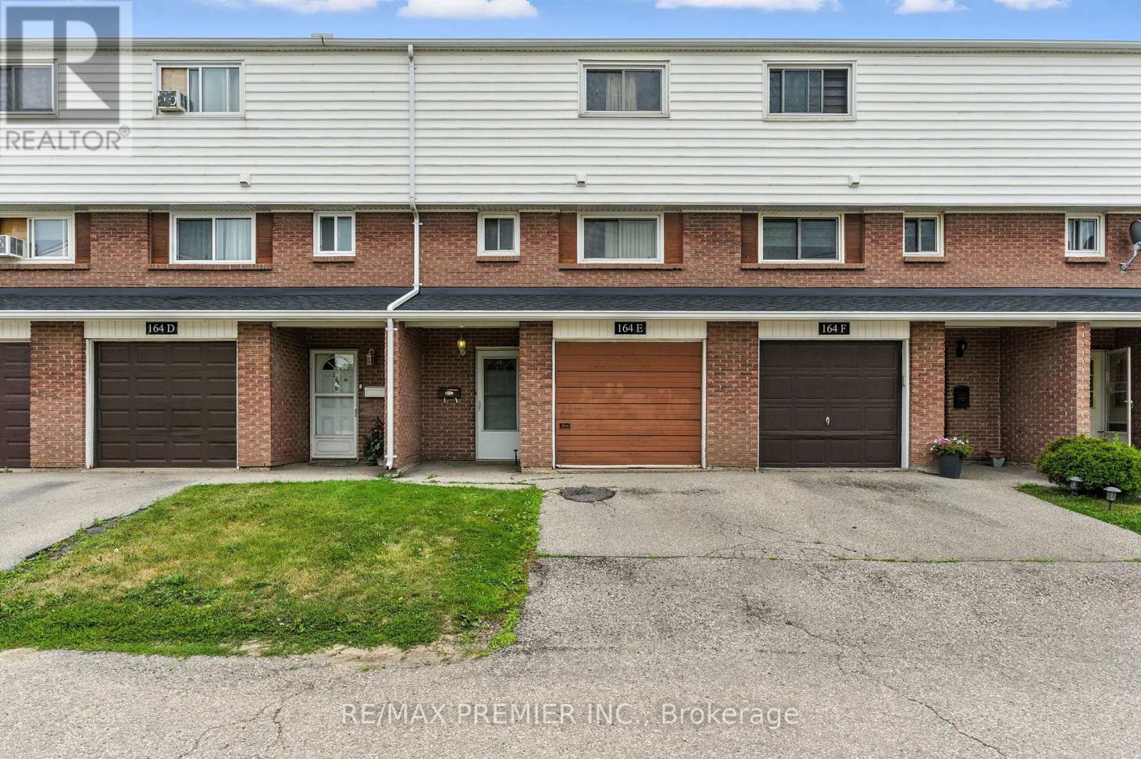 164 Henry St #e, Brantford, ON N3S 5C7