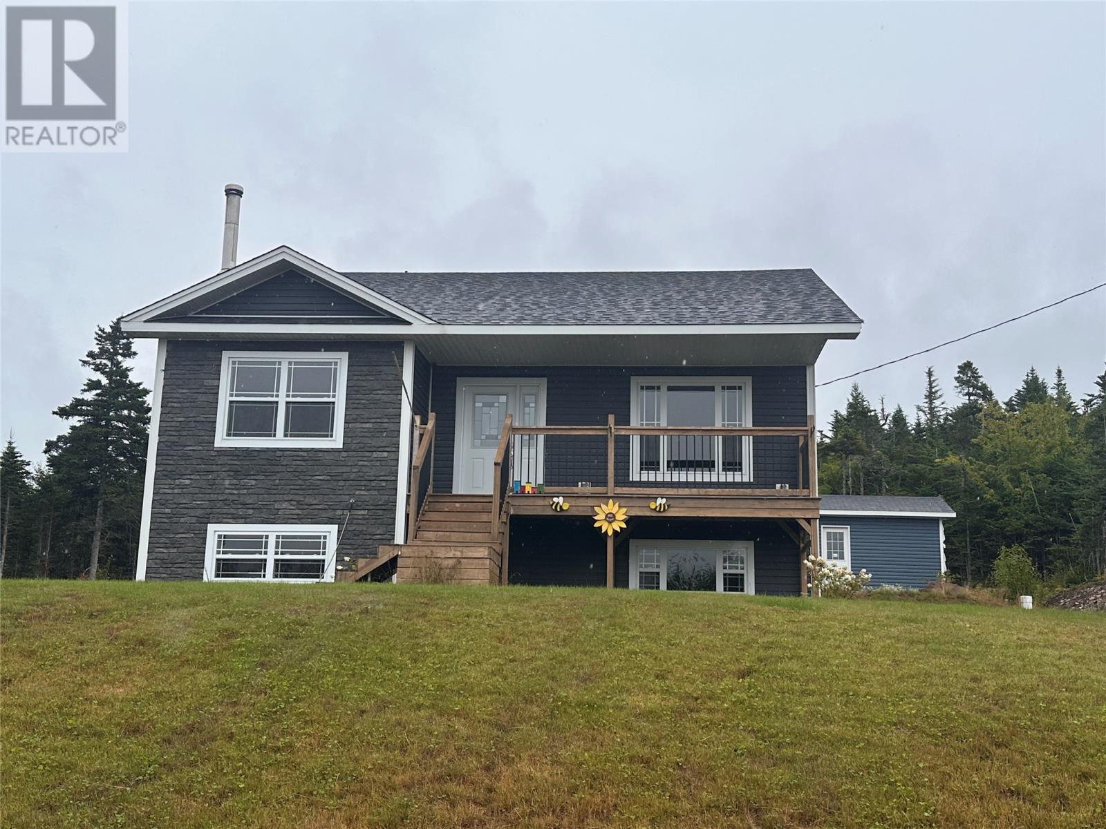 22 Northwest Trl, Marystown, NL A0E 2M0