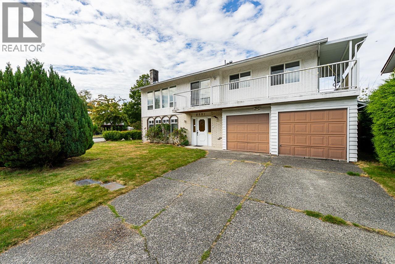 8391 Rideau Dr, Richmond, BC V7A 4M6