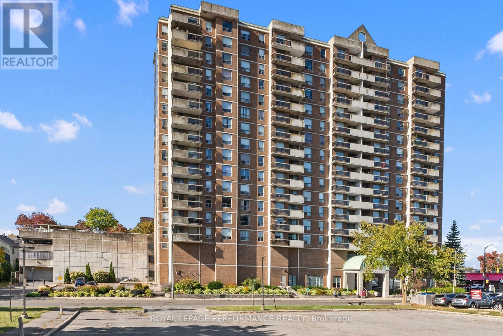 200 Lafontaine Avenue #407, Ottawa, ON K1L 8K8