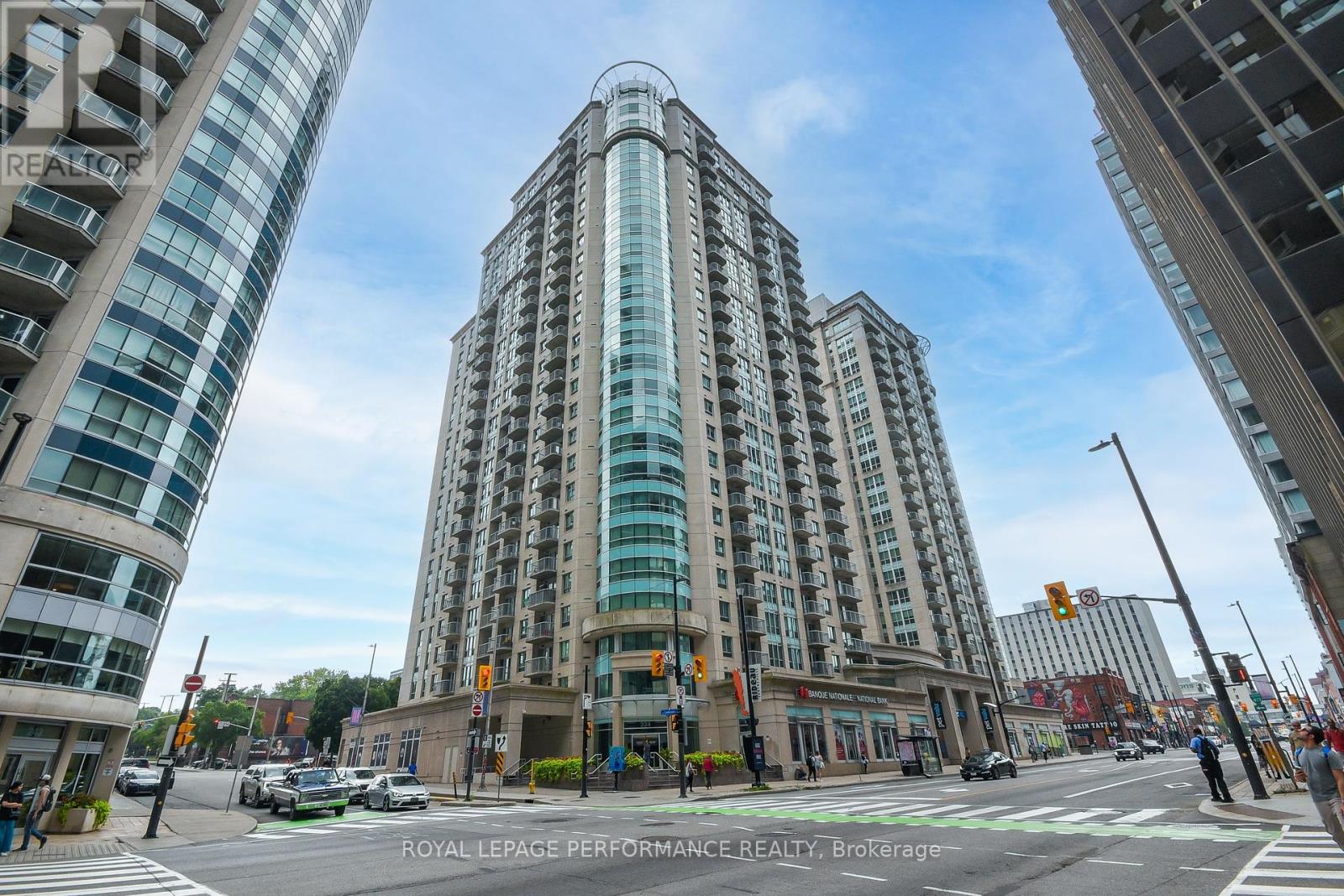 1107 234 Rideau St, Ottawa, ON K1N 0A9