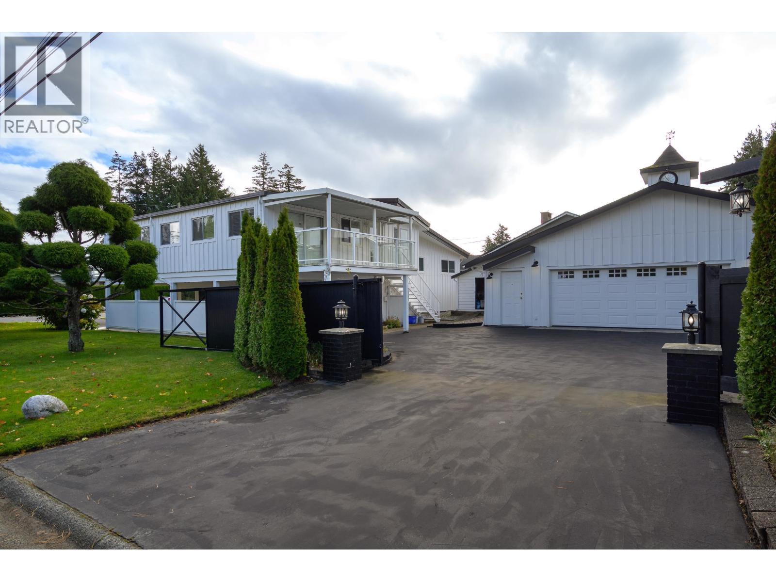 52 Street Unit 395, Delta, BC V4M 2Y5