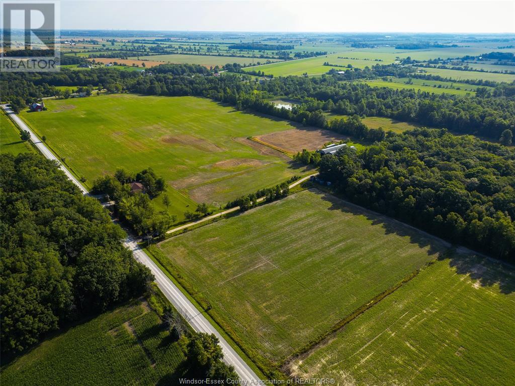 9056 Ferris Sideroad, Essex, ON N8M 2X5