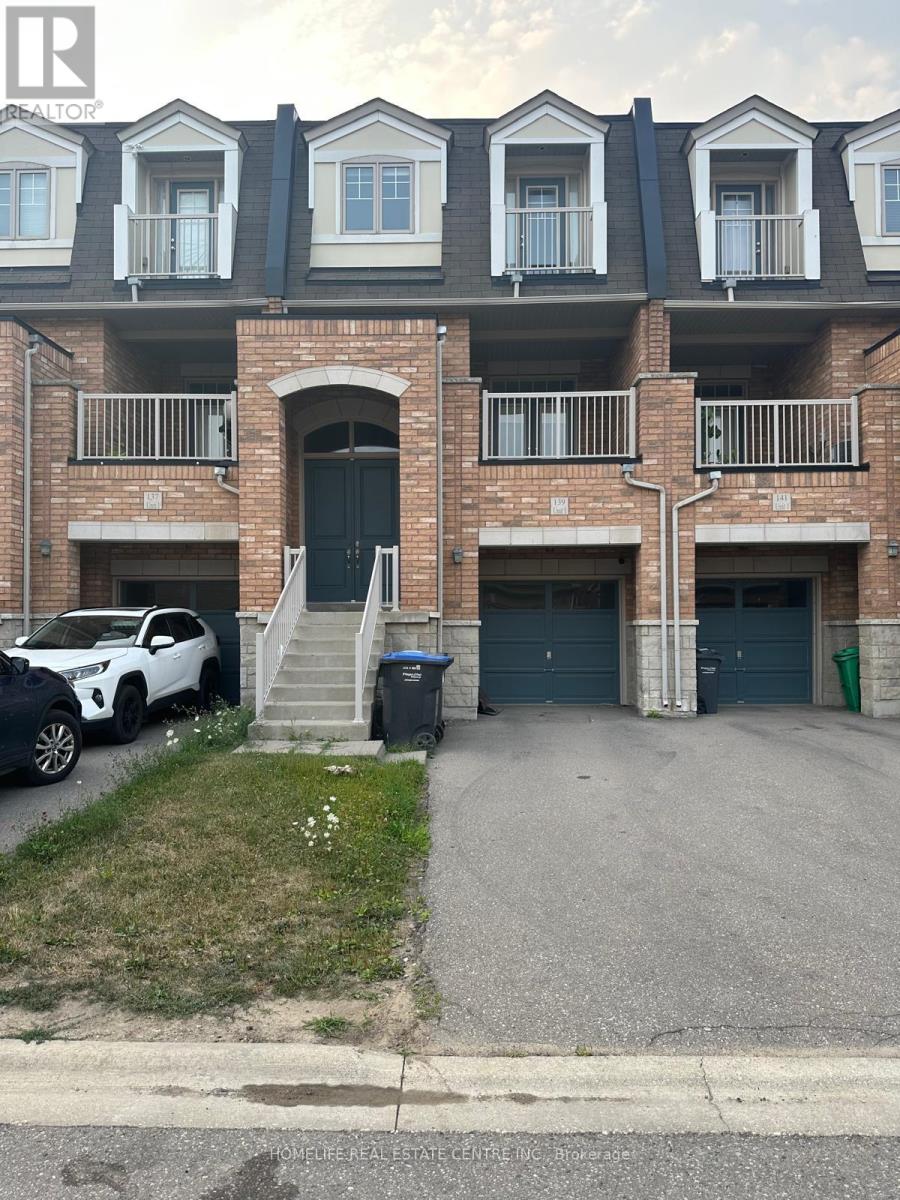 139 Inspire Blvd, Brampton, ON L6R 3X9
