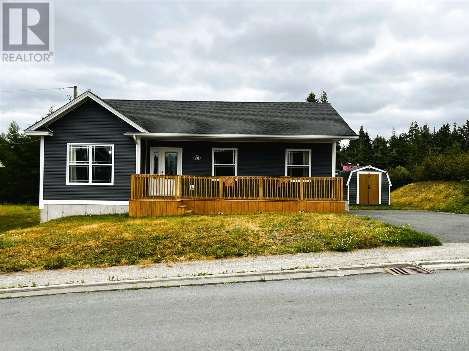 70 Badcock Blvd, Bay Roberts, NL A0A 1G0