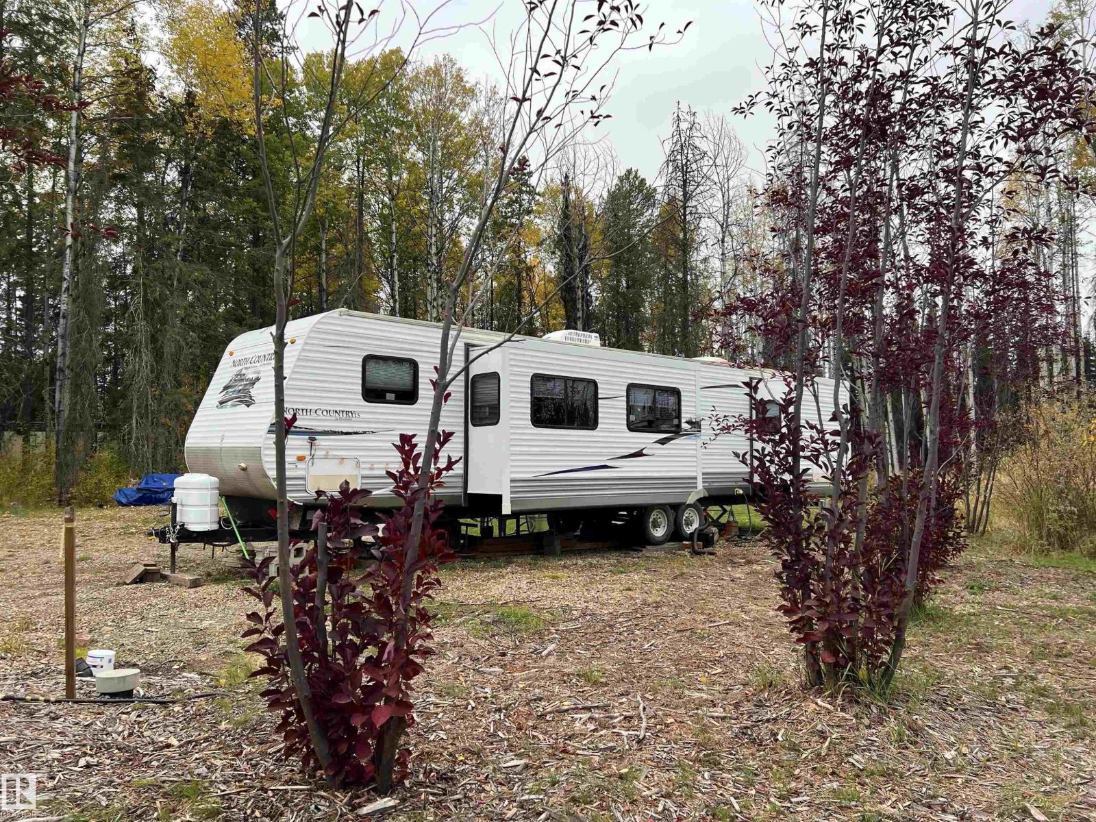 APT 130 9002 Highway 16, Rural Yellowhead, AB T0E 2M0