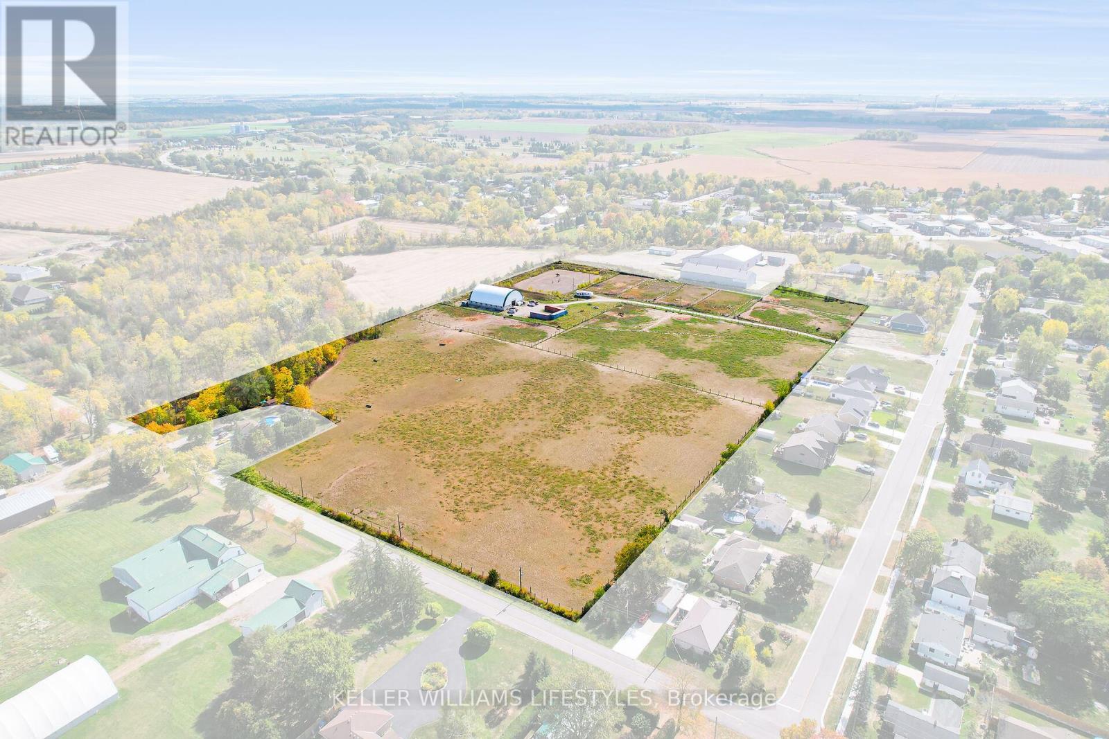 168 Elizabeth St, Lambton Shores, ON N0M 2N0