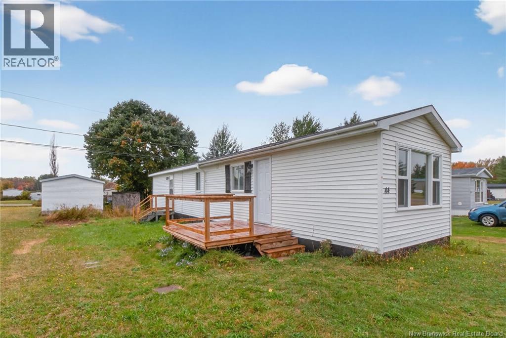 44 Dupuis, Lakeville, NB E1H 1E2