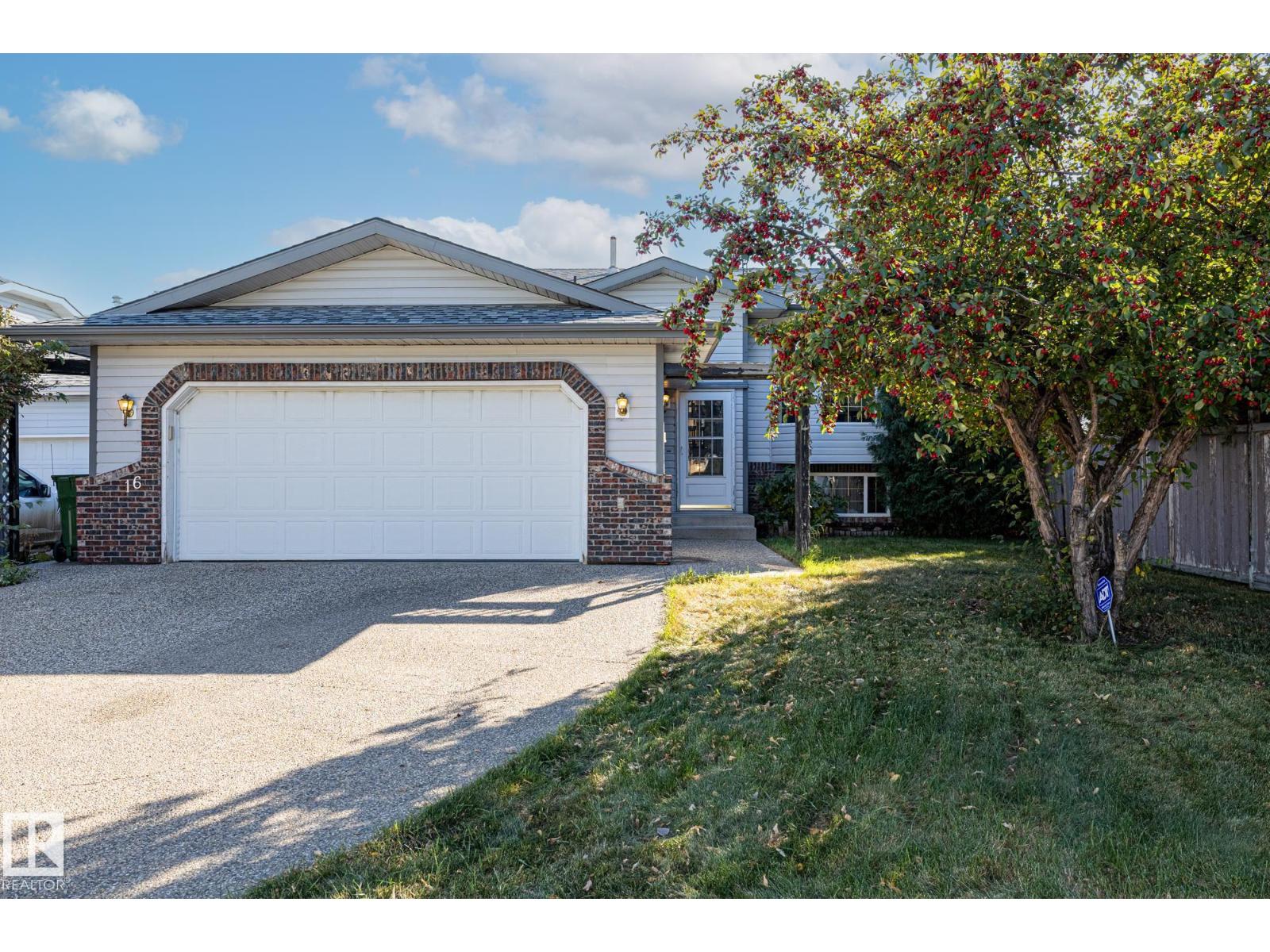 16 Riverpointe, Fort Saskatchewan, AB T8L 4H4