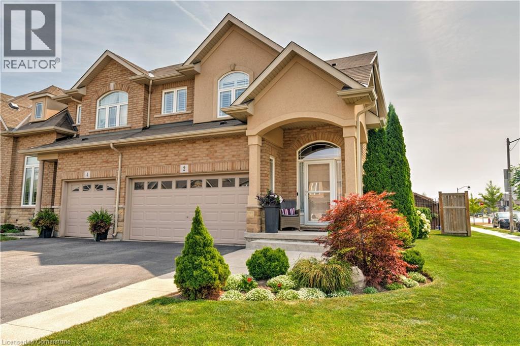 2 Celestial Cres, Hamilton, ON L0R 1P0