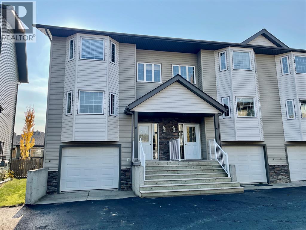 1616 41 Street Unit 8, Edson, AB T7E 0A5
