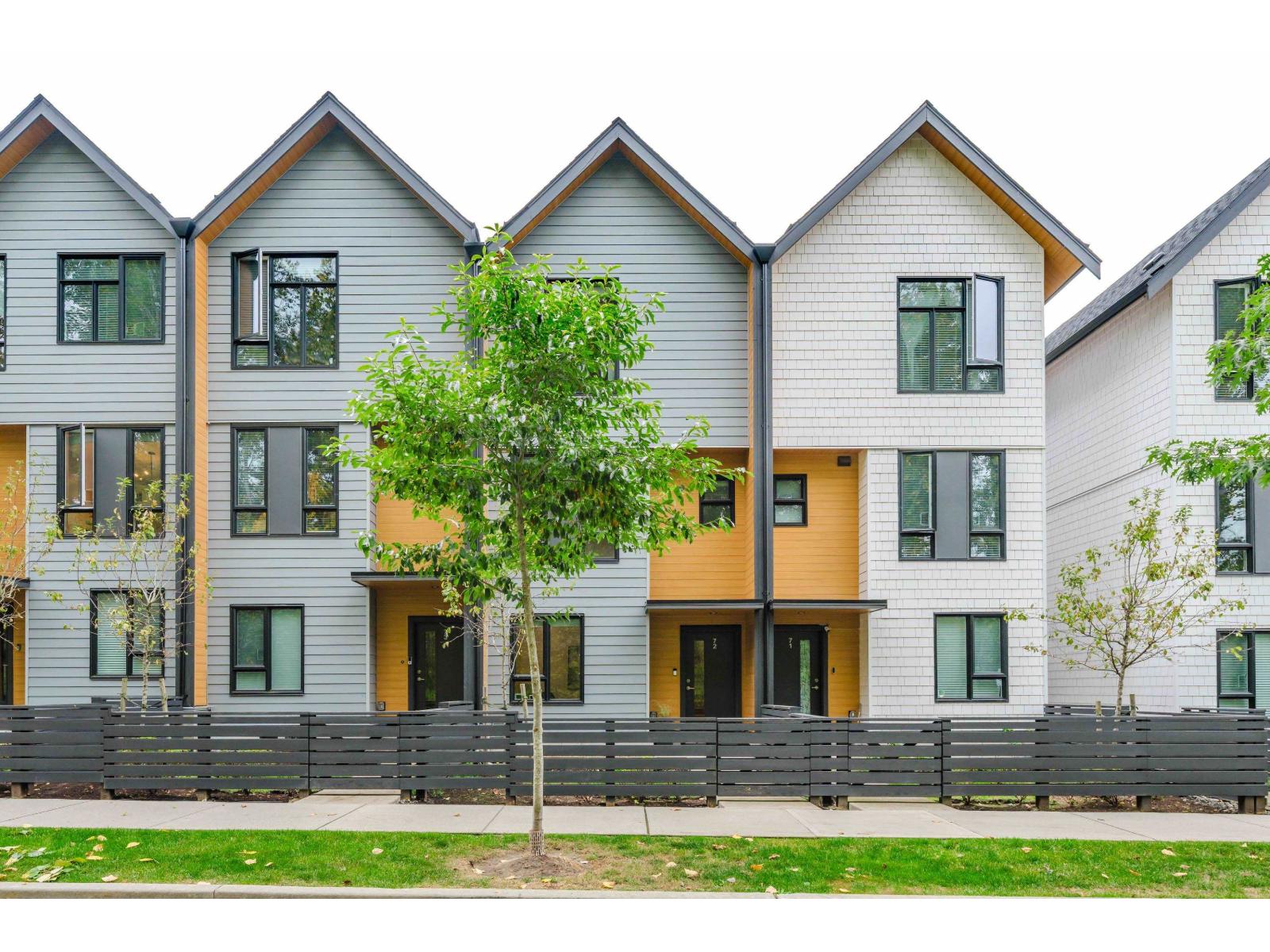 16685 25 Street Unit 72, Surrey, BC V3Z 0Z4