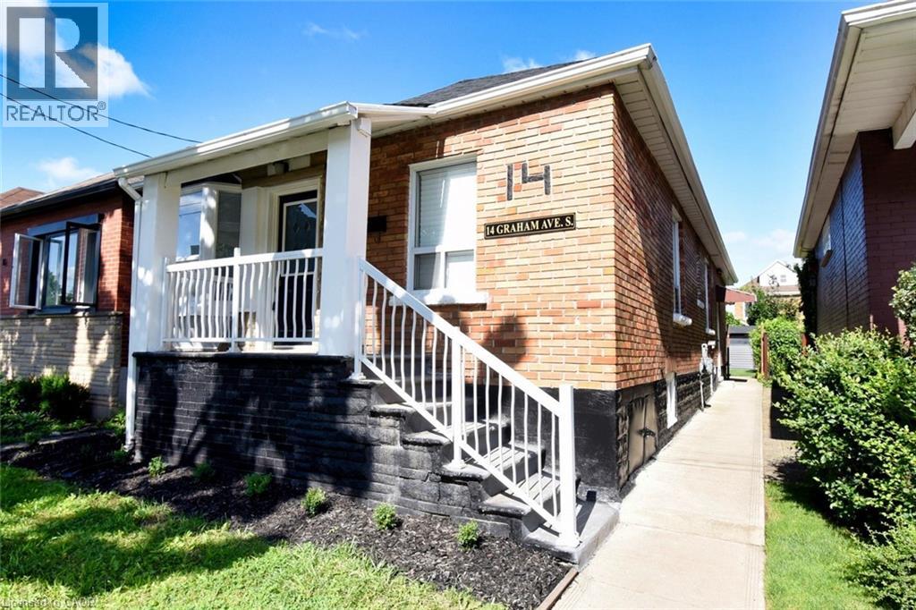 14 Graham Ave S, Hamilton, ON L8K 2L8