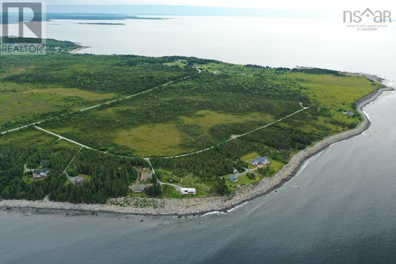 4 Pierce Point Rd #-8, Western Head, NS B0T 1G0