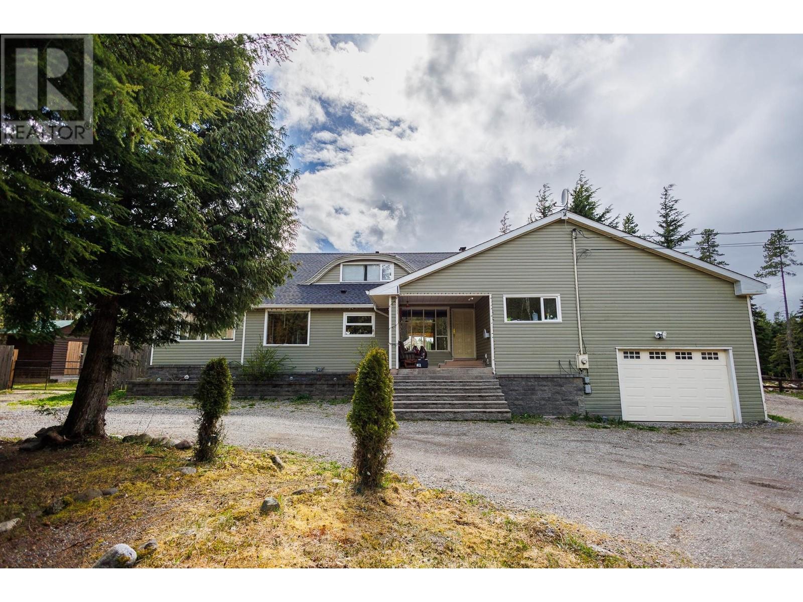 505 Sockeye Creek St, Terrace, BC V8G 0G5