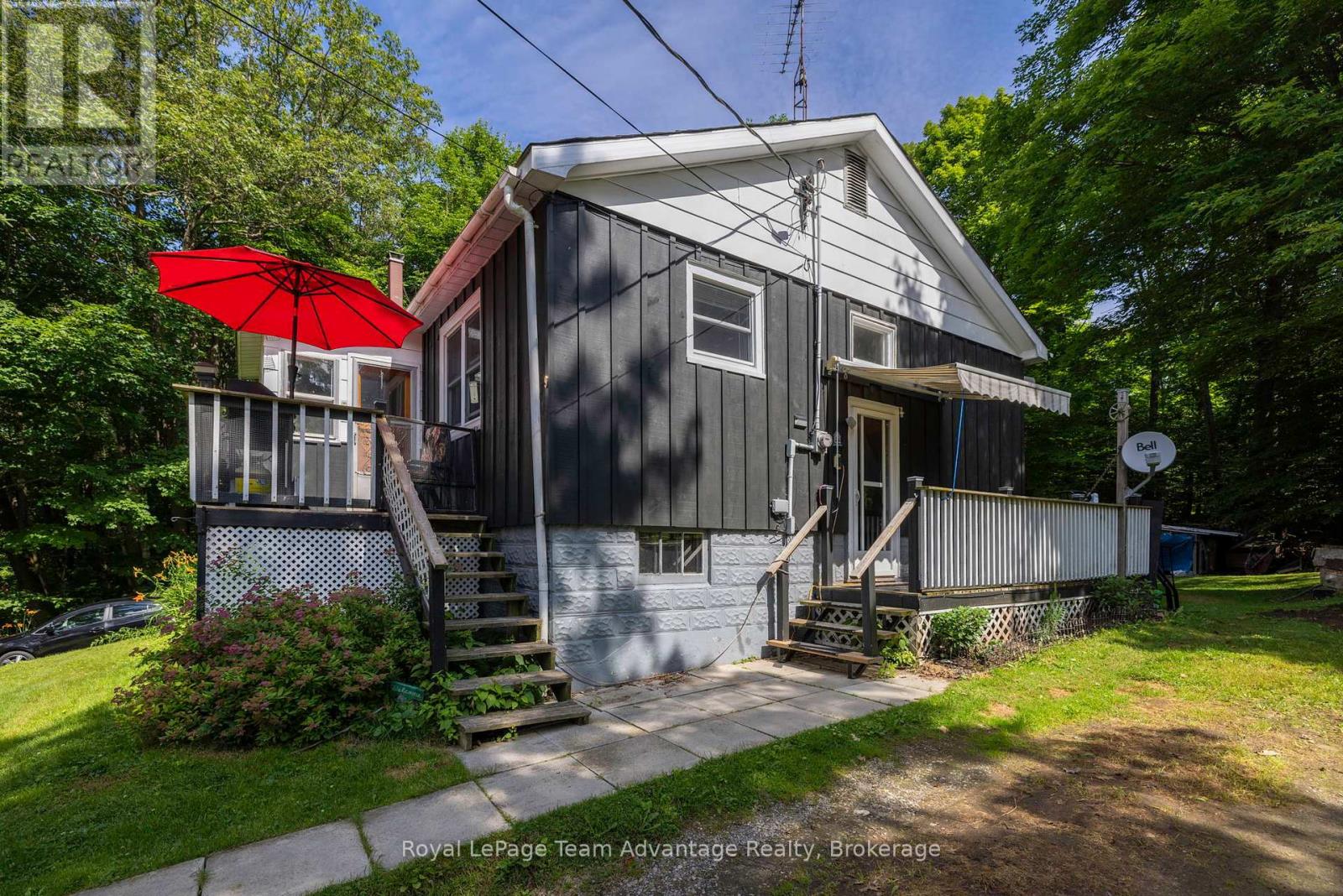 9 Woods Ln, Seguin, ON P2A 2W8