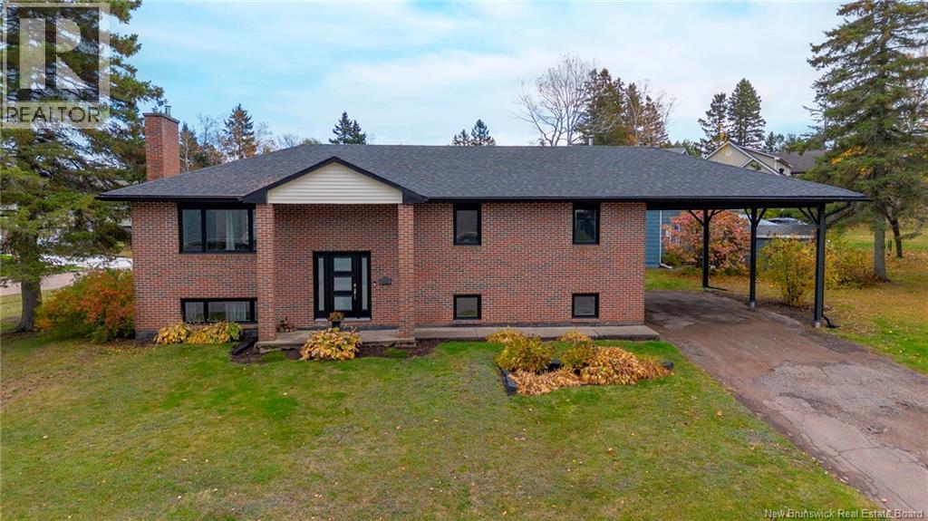 150 Glengrove Rd, Moncton, NB E1A 5X3