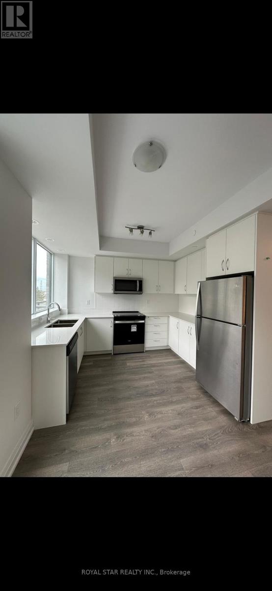 313 95 Attmar Dr, Brampton, ON L6P 0Y6