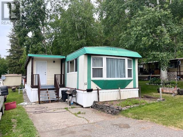 3656 Hilborn Road Unit 32, Quesnel, BC V2J 3P7