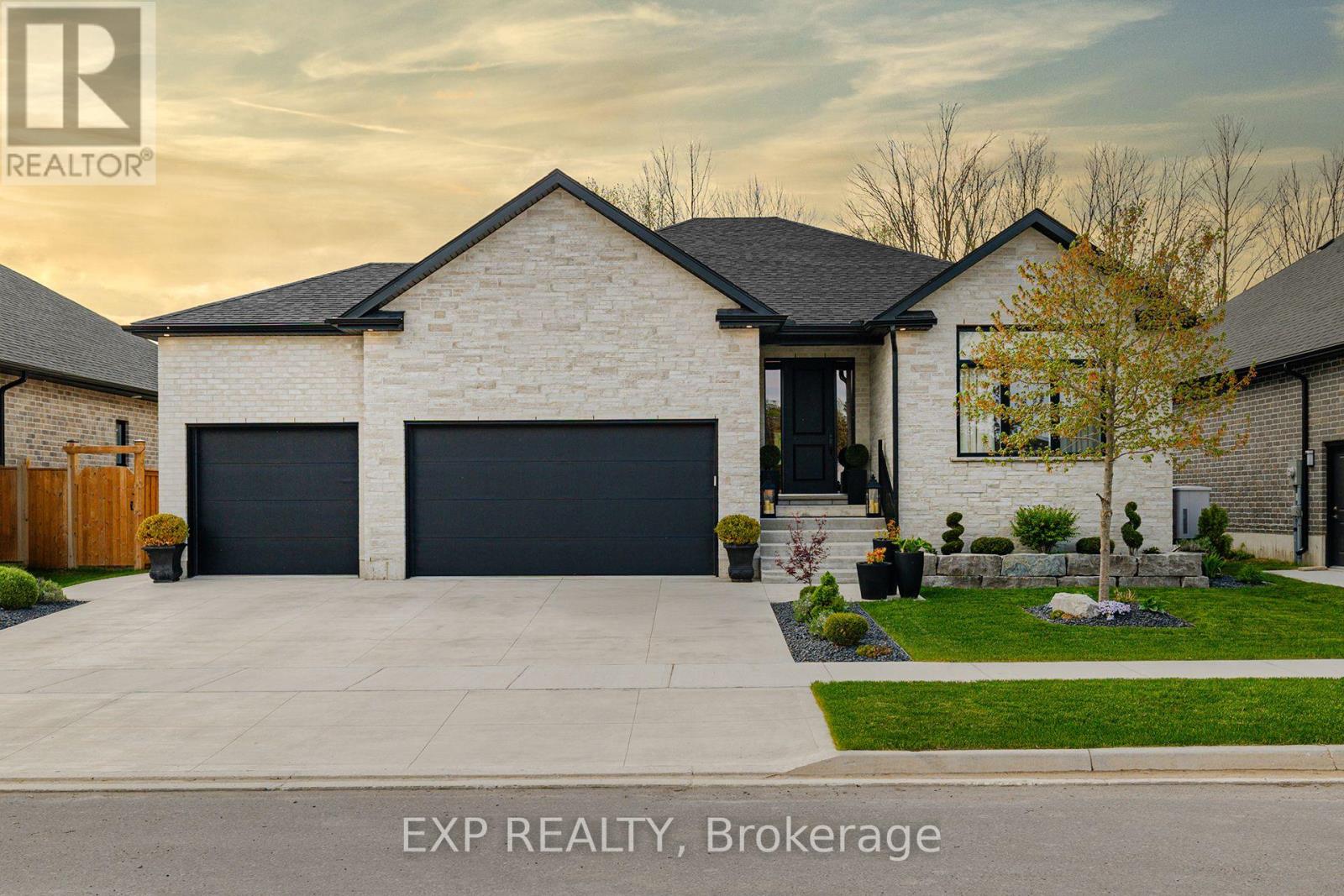 41 Gilmer Cres, North Perth Listowel, ON N4W 0H3