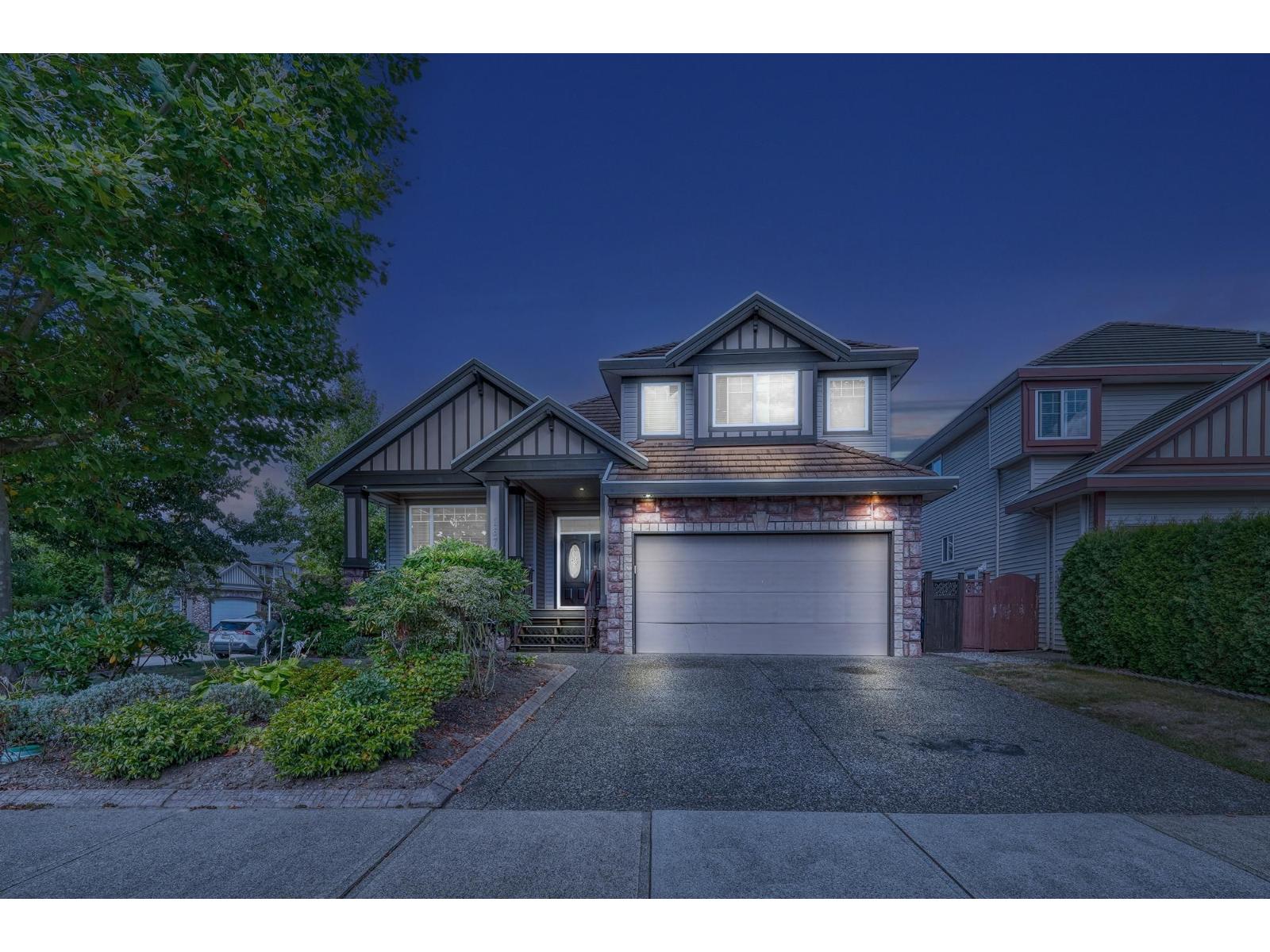 63 Avenue Unit 16703 #b, Surrey, BC V3S 0W5