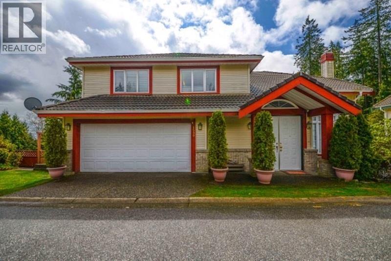 1590 Plateau Cres, Coquitlam, BC V3E 3B3