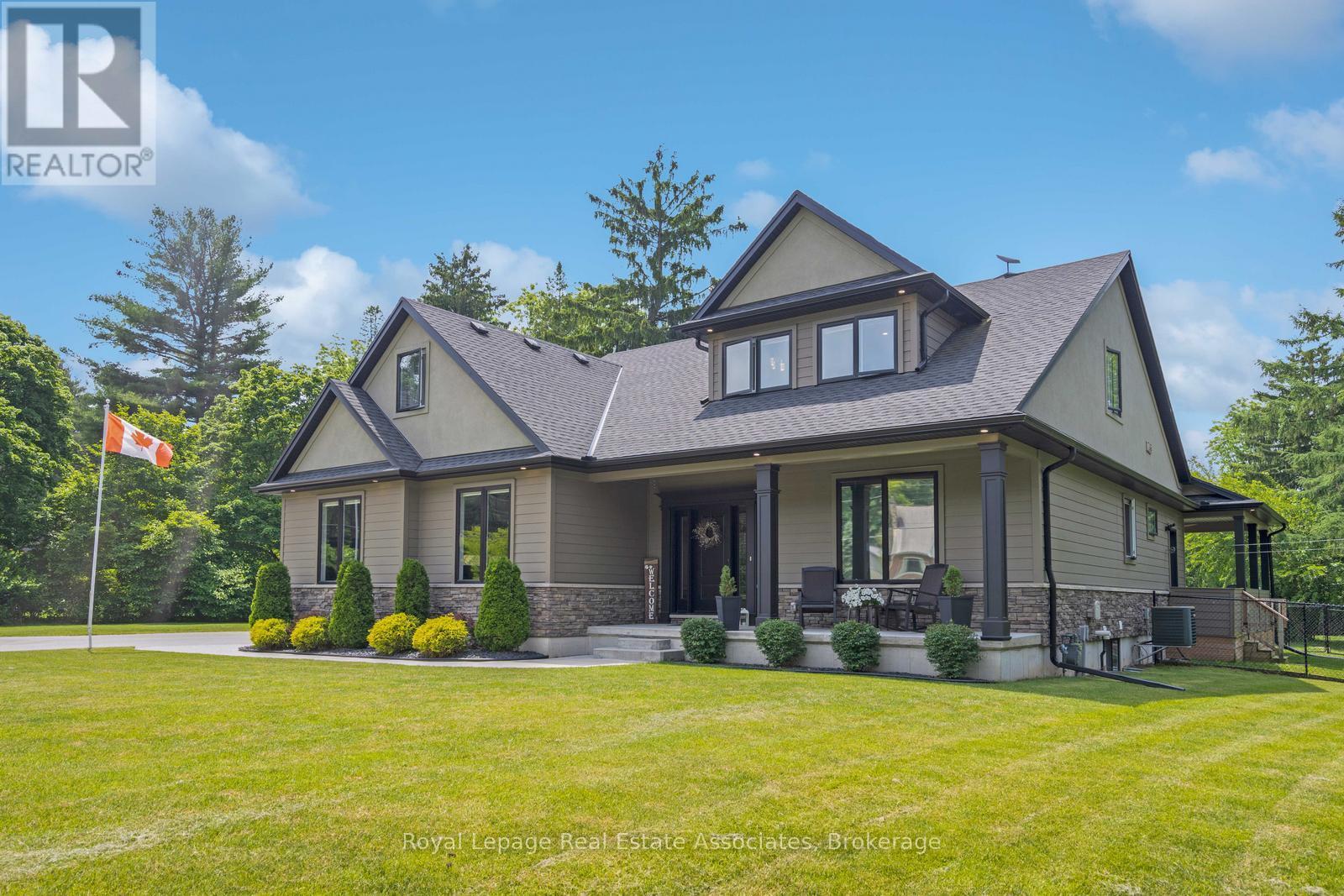 8037 Springwater Rd, Central Elgin, ON N5H 2R4
