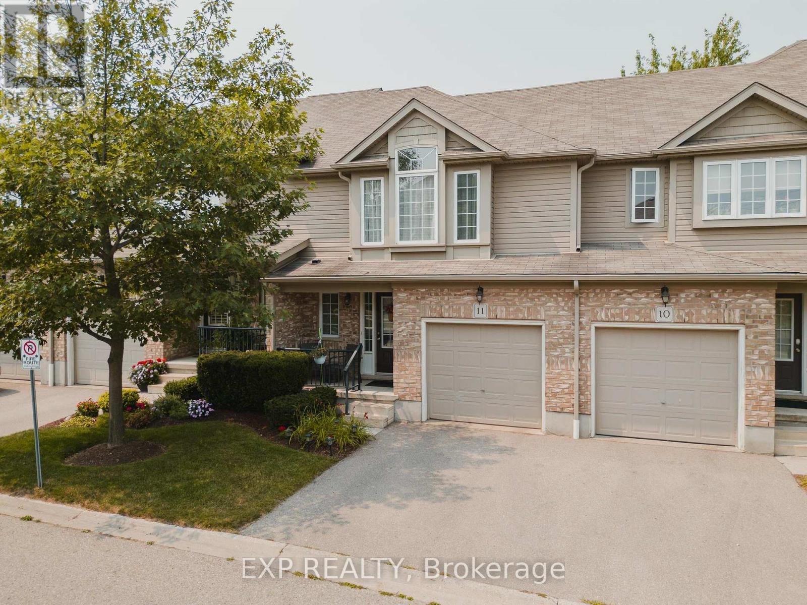 11 555 Chablis Dr, Waterloo, ON N2T 0A5