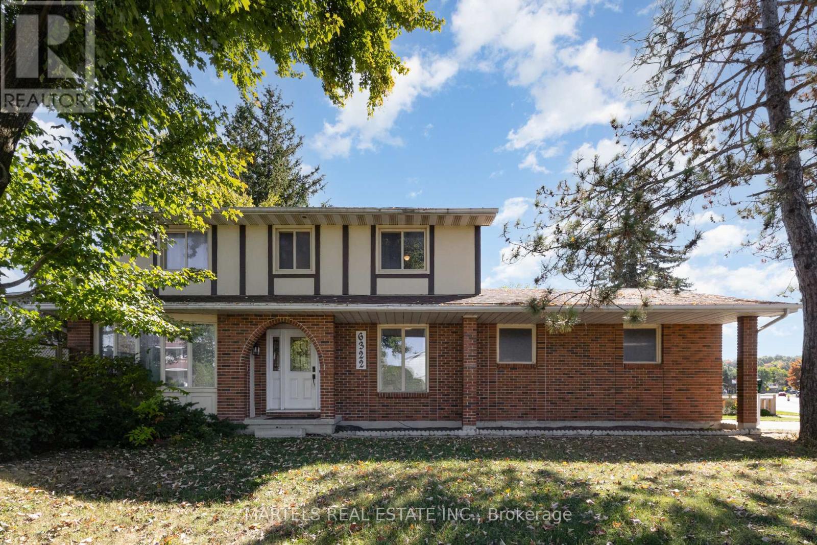 6322 Friar Gate, Ottawa, ON K1C 1B4