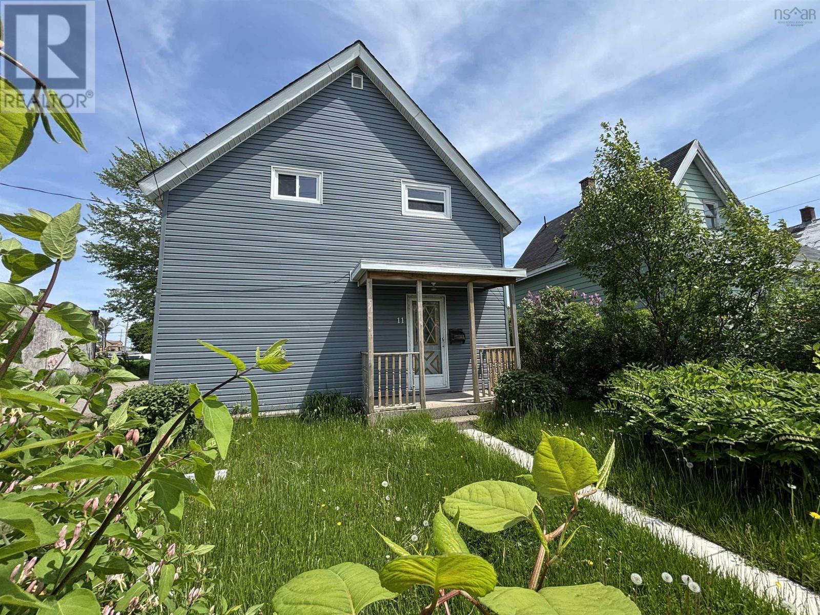 11 Ashby Rd, Sydney, NS B1P 2R7