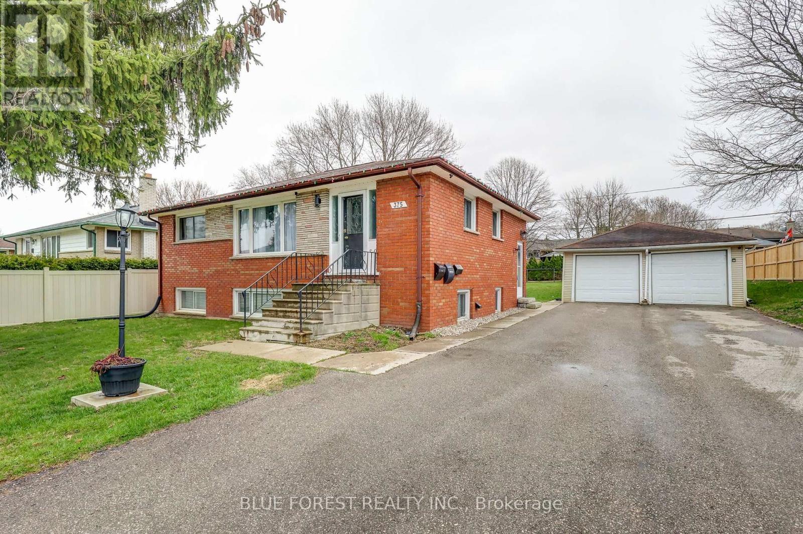 375 Dieppe St, London, ON N5Z 3A7