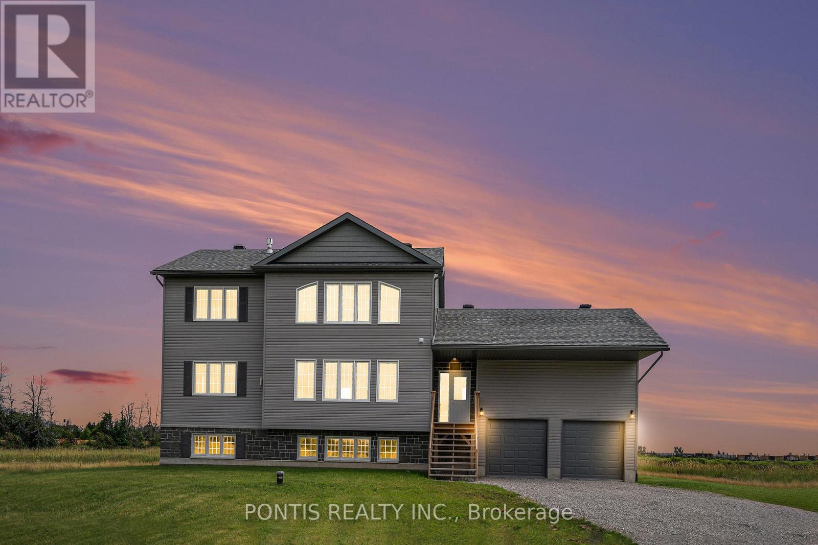 491 Sturgess Rd, Montague, ON K7A 4S7
