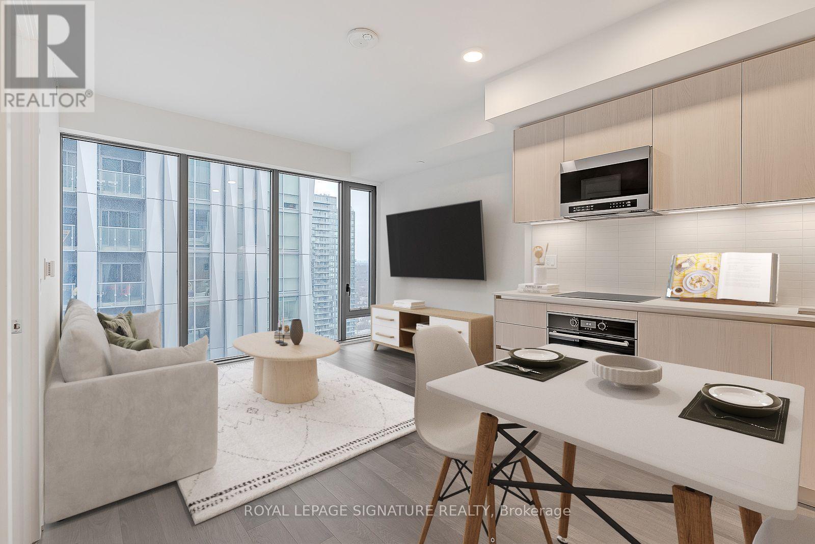 2809 8 Cumberland St, Toronto, ON M4W 1A1